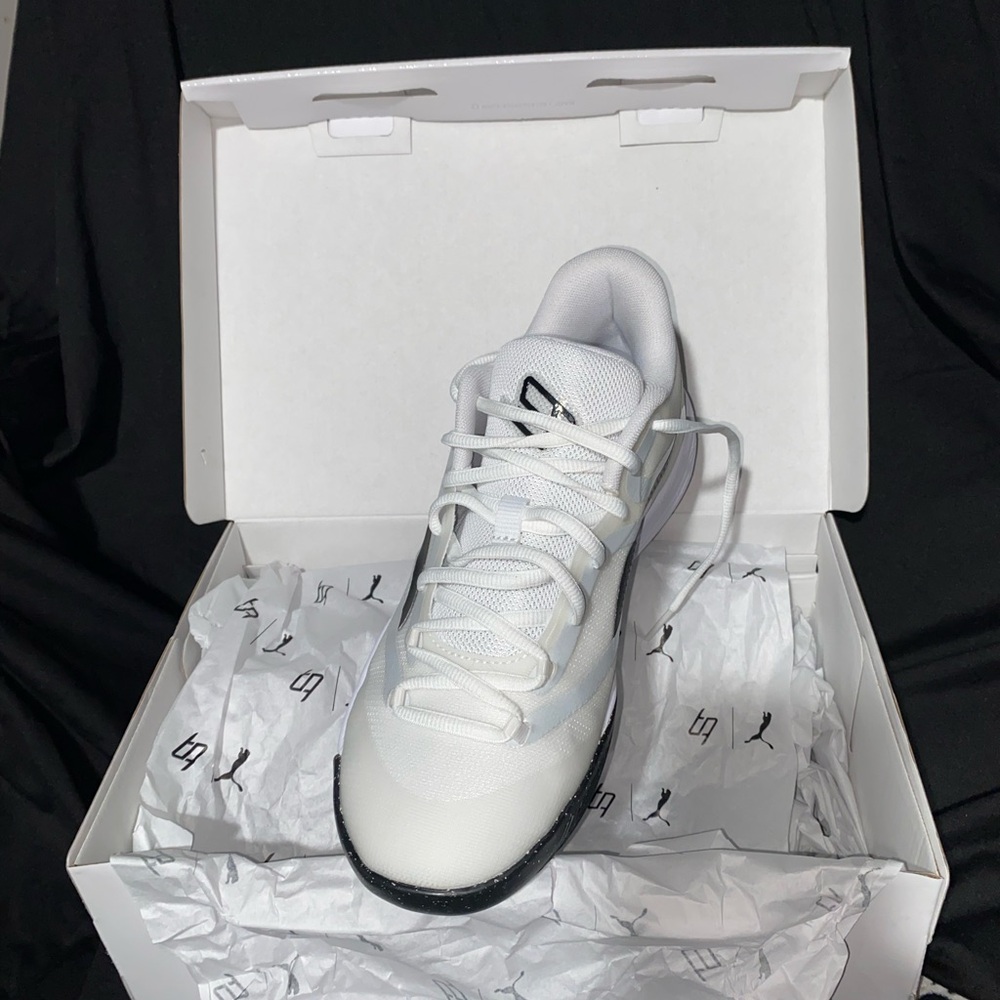 Puma White & Black Sneakers